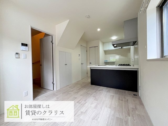常盤村ノ内町8-88テラスハウス