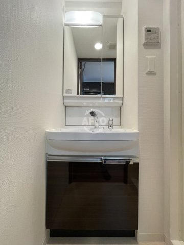 プレサンス南森町ライズの独立洗面台|プレサンス南森町ライズ　独立洗面台