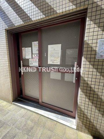 レジュールアッシュ梅田イーストのその他|敷地内ゴミ置き場です