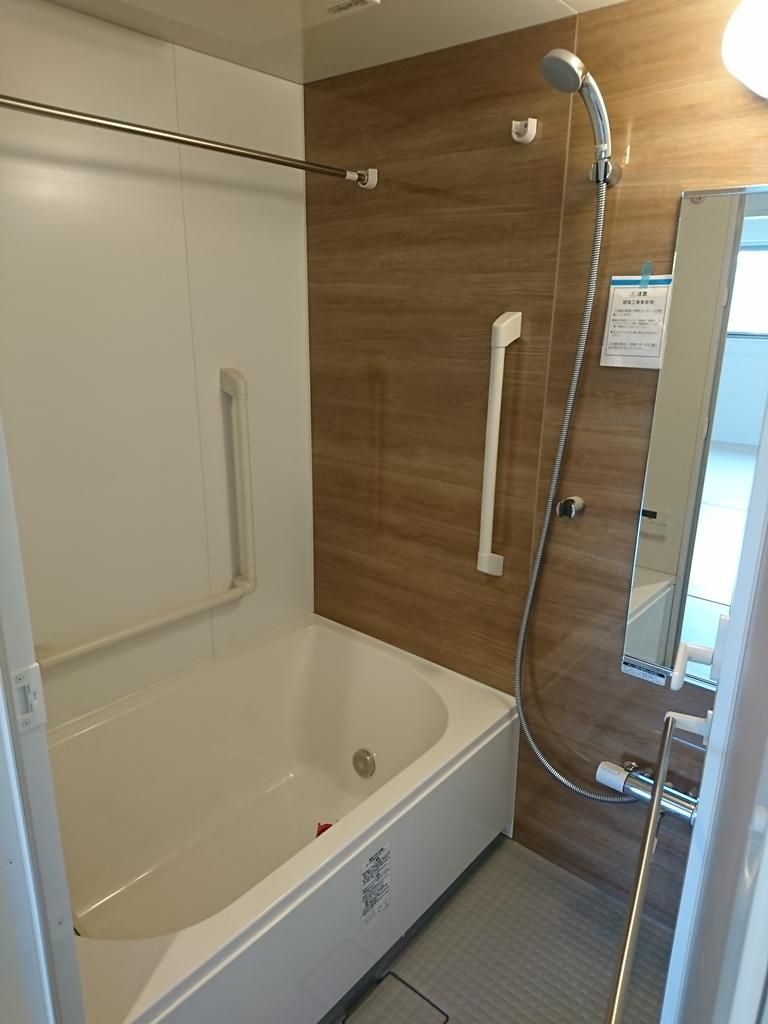 プランドール千歳台の浴室