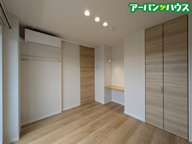 オースピシャス大安寺の洋室
