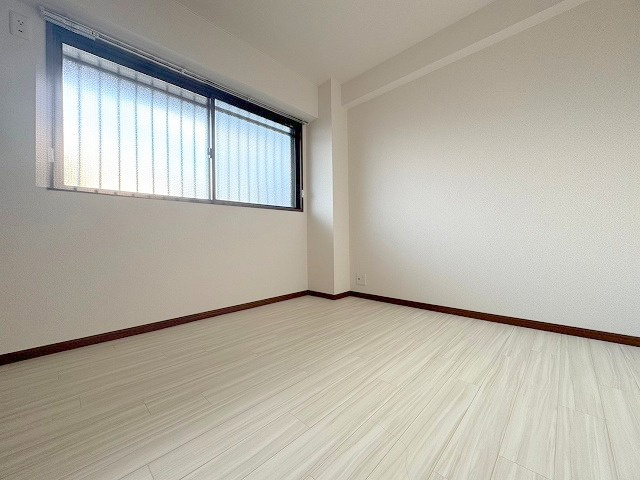 レクシア豊里の洋室