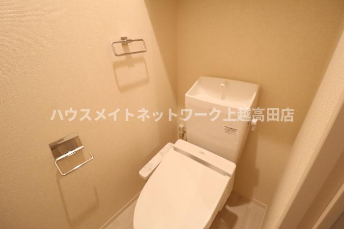 サニーガーデンのトイレ|温水洗浄暖房便座