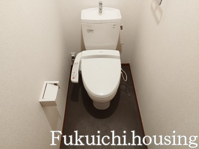 ベルヴュコート世田谷豪徳寺のトイレ