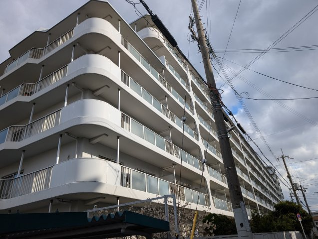 ルネ豊中の外観