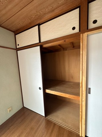 ハイツ一番館の収納