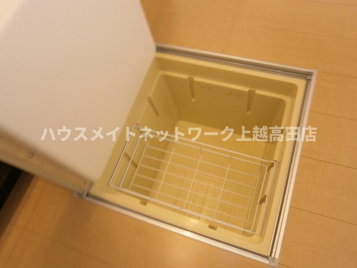 ファーマメントの設備|床下収納（参考同型ファーマメント 103室内写真）