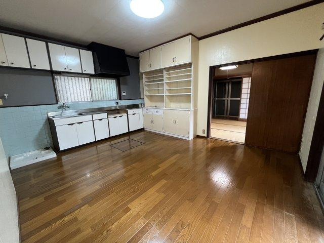 志染町戸建の居間・リビング