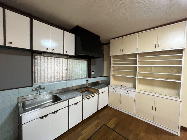 志染町戸建のキッチン