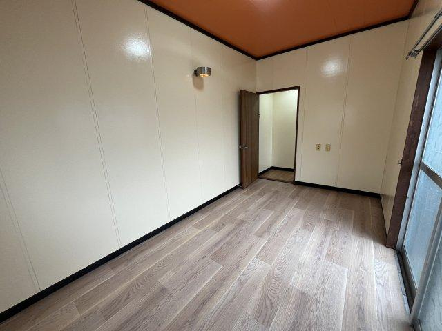 志染町戸建の内装