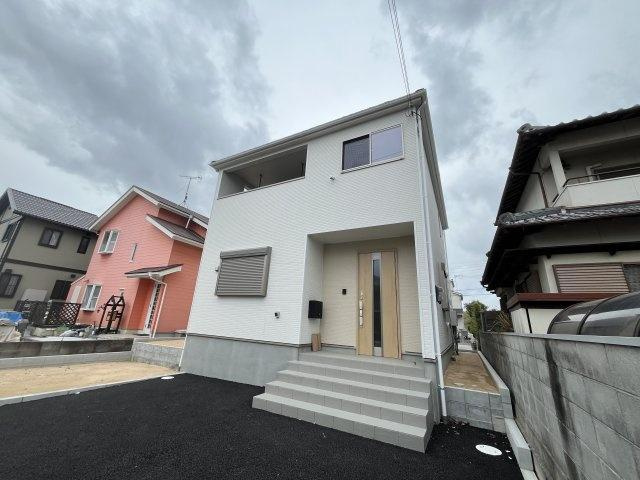 三木市自由が丘本町新築戸建の外観