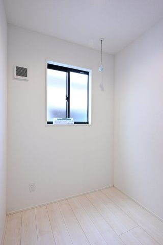 【ランドリースペース】 | 太田市金山町2期 | 洗面所のとなりにはランドリールームがあり天候に関係なくお洗濯ができます♪