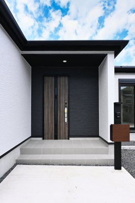 【玄関】 | 太田市金山町2期 | お洒落な玄関で毎日家に帰るのが楽しみになりますね♪