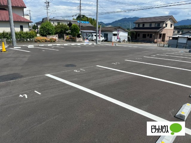 【駐車場】 | レモンテラスHASAMAⅡ