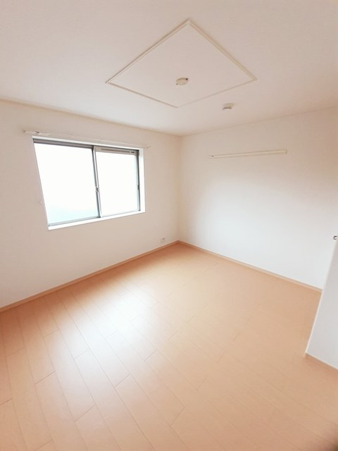 アルバ１の内装