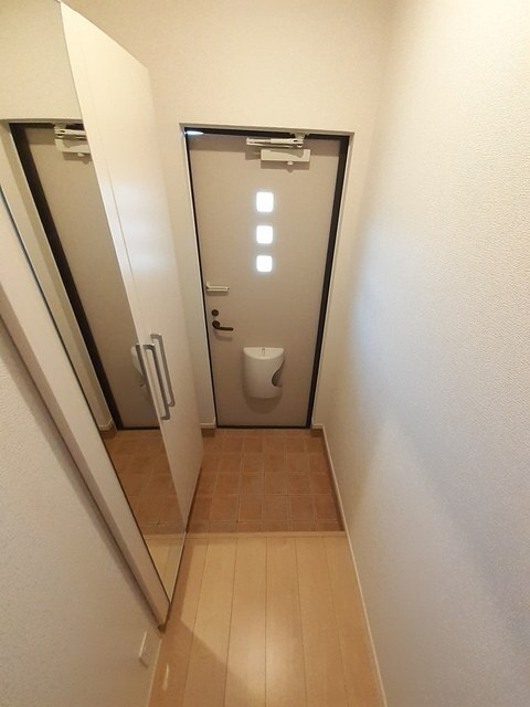 ＬａＴｏｕｒＫＡＩＺＡＷＡ　Ⅳの玄関