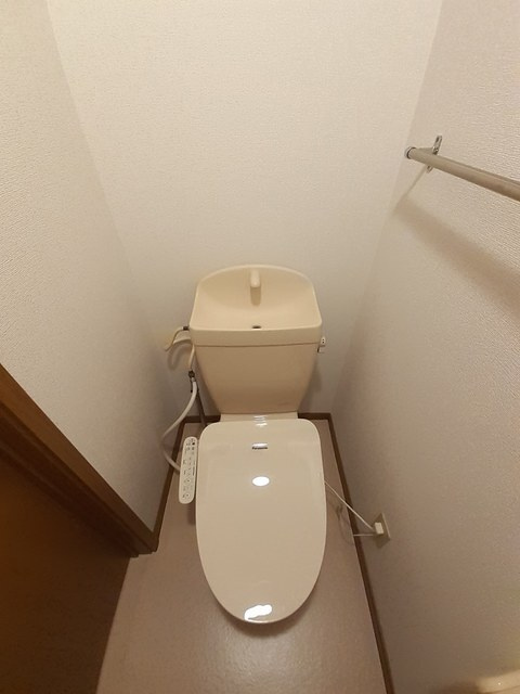 ソレイユ　スクエアーＣのトイレ