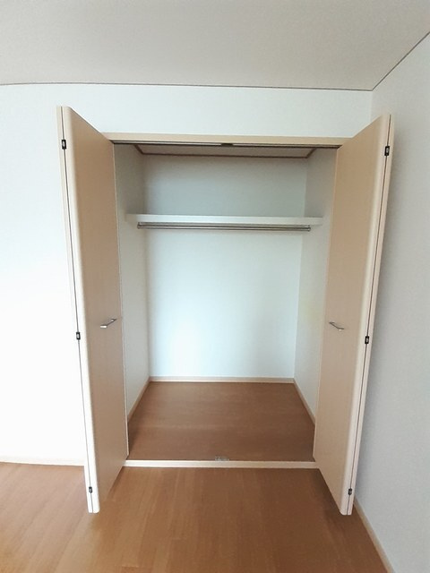 エトワール畔見　Ｂの収納