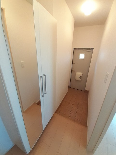 メゾンド　ソレイユの玄関