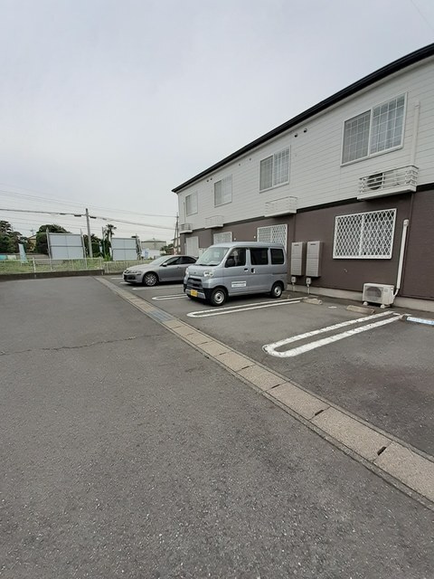 ソレイユ　スクエアーＡの駐車場