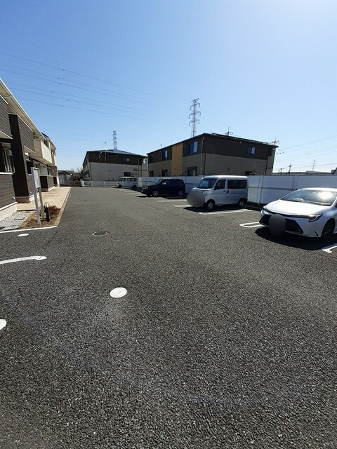 ＥＶＥＲＧＲＥＥＮ　Ｍ．Ｔ．の駐車場