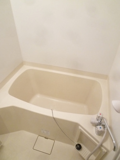 ★お手入れが楽な一体型の浴槽★