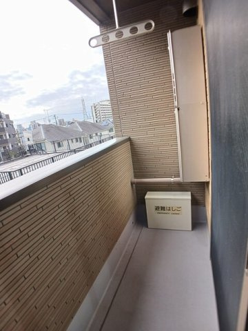 エレンシアのバルコニー