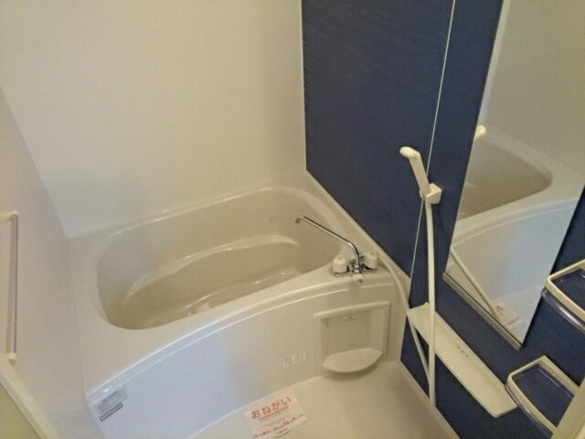 ヌーヴォー・アザーレの浴室