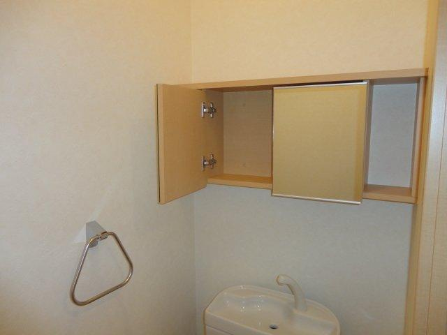 ツインズキクナ（Ａ棟）のトイレ|トイレ上部収納
