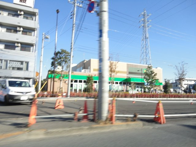サニーヴィラの周辺|サミットストア上連雀店まで466ｍ