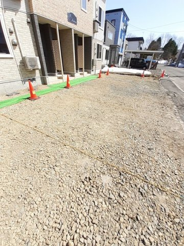 サンブローテの駐車場