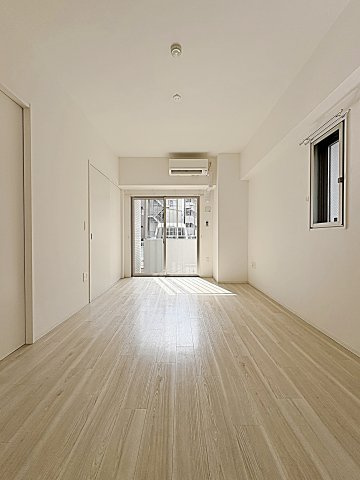 Ｃｏｕｒｔ　ＭＡＲＩＡＧＥの居間・リビング