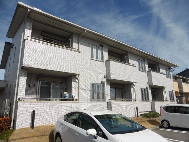 フィカーサ守山の外観
