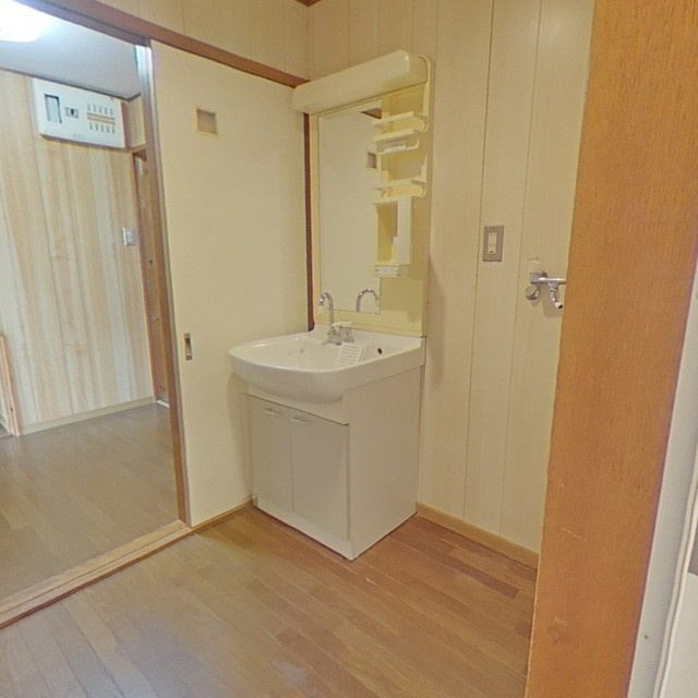 隆城町３２番地２貸家の洗面所