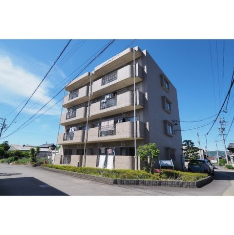 各務原市鵜沼小伊木町１丁目のアパートの外観
