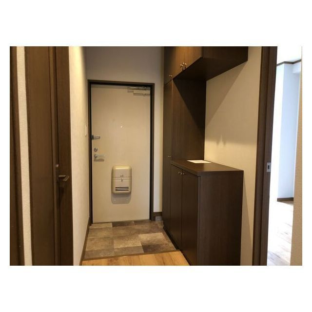 TOWAIE福光東の玄関
