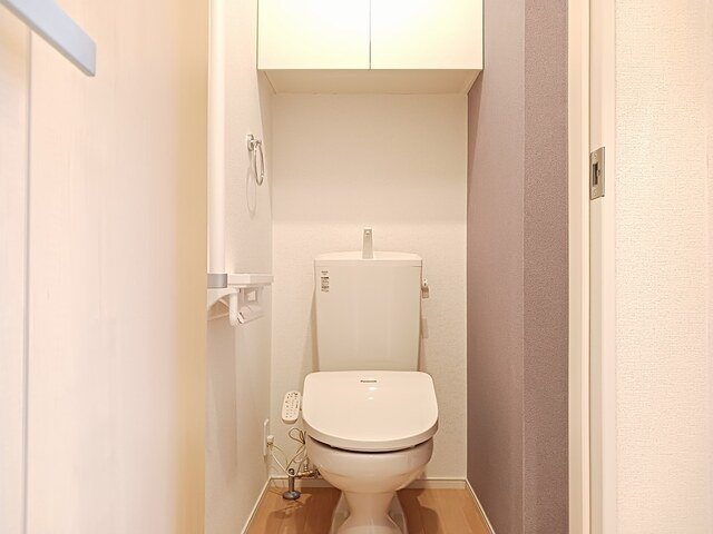 ラ・セーヌ　みよいⅠのトイレ|ゆったりとした空間のトイレです