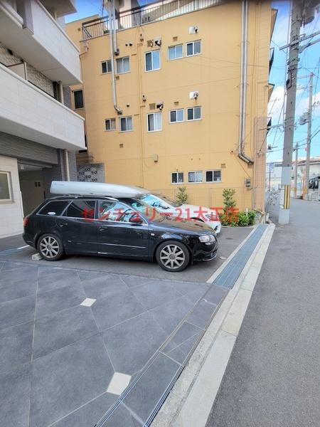 エスリード大阪ドームシティの駐車場
