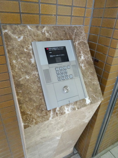 フォレスター一樹のセキュリティ|★オートロック完備★