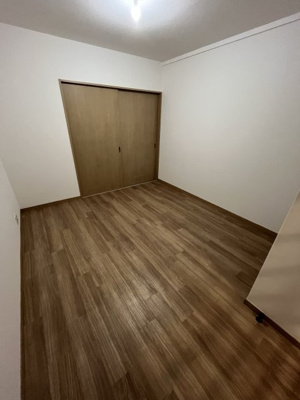 【洋室】 | クリオ神奈川新町弐番館 | 広々とした洋室です