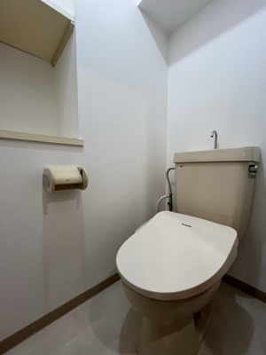 【トイレ】 | クリオ神奈川新町弐番館 | 清潔感のあるトイレです