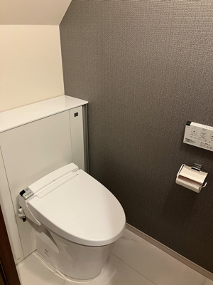 【トイレ】 | 白幡上町戸建 | シンプルで使いやすいトイレです