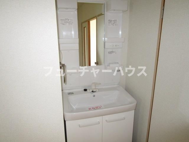 ニューシティ向山の洗面所|コンパクトで使いやすい洗面所