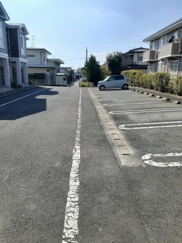 ジョイス・コーポＢの駐車場