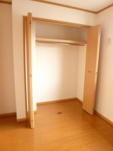 ソレアードＢの収納
