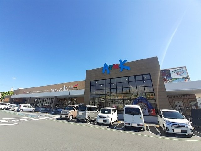 ヴァンクールの周辺|アルク防府店まで200m
