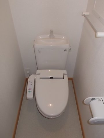 ムーンヴェルジュＣのトイレ