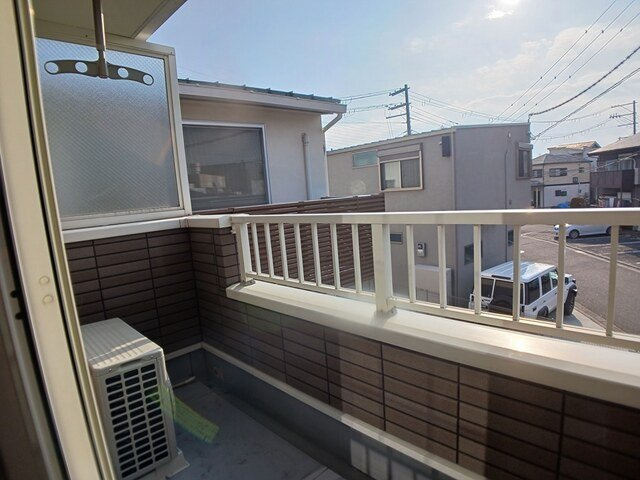 上参番館のバルコニー