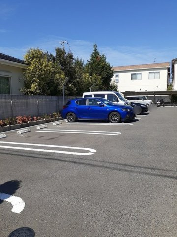 グレイス　リーフ　葵の駐車場