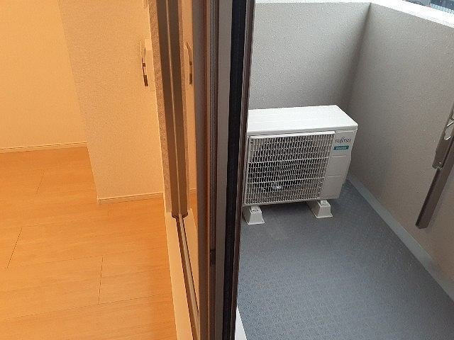 ラタンのバルコニー